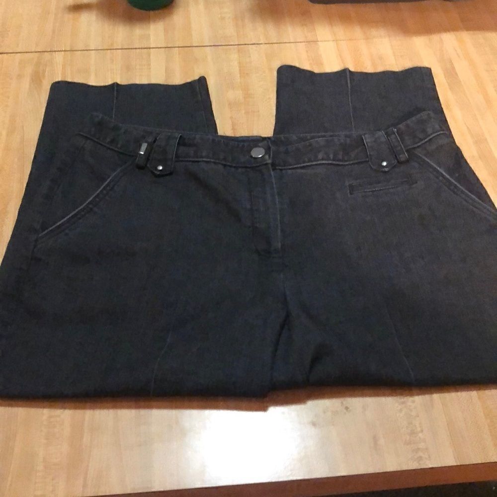 Larry Levine Capri  